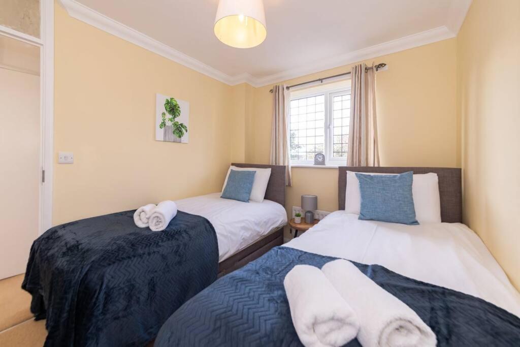 Ratby House - Spacious 3 Bed With Garden & Parking Earley Esterno foto